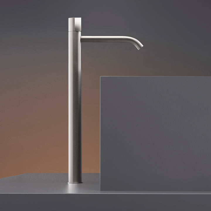 Duet Taps For Washbasin / Bidet - Single Hole Mixers DET07 Taps CEA   