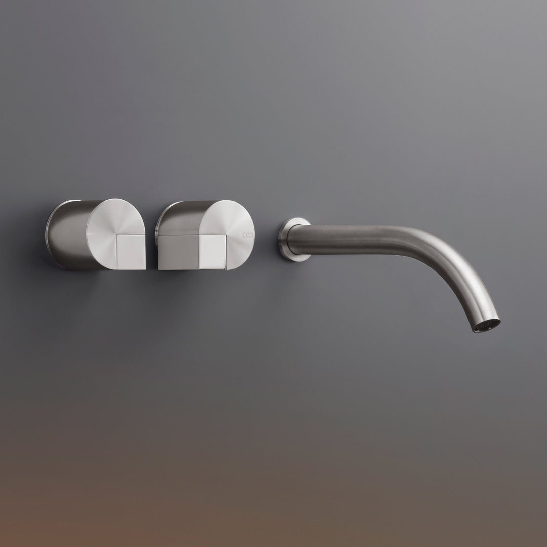Duet Taps For Washbasin / Bidet - Wall-mounted Dual Handle Taps DET22 Taps CEA   