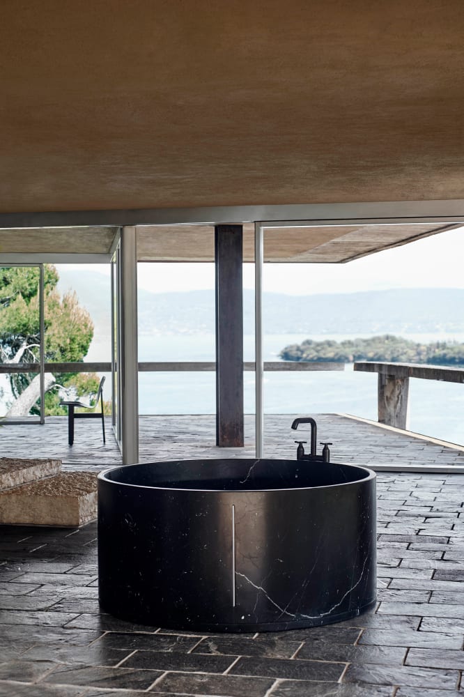 In-Out Marmo Tub Bathtubs Agape   