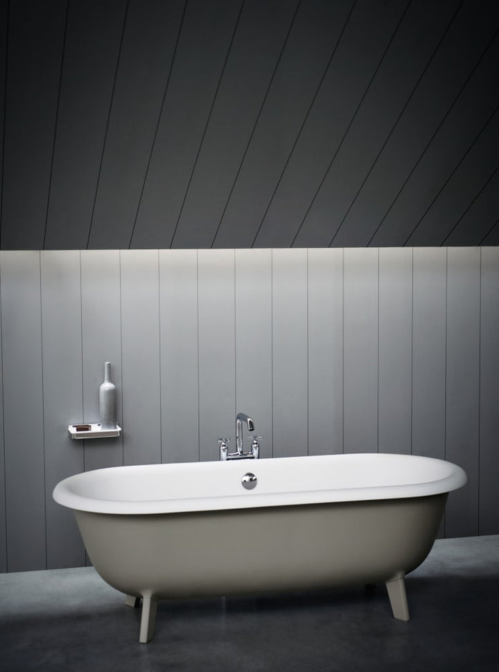 Ottocento Freestanding Tub Bathtubs Agape Large: 70” x W. 31 1/8” x H. 23 3/8” White/light grey White or Brushed Burnished