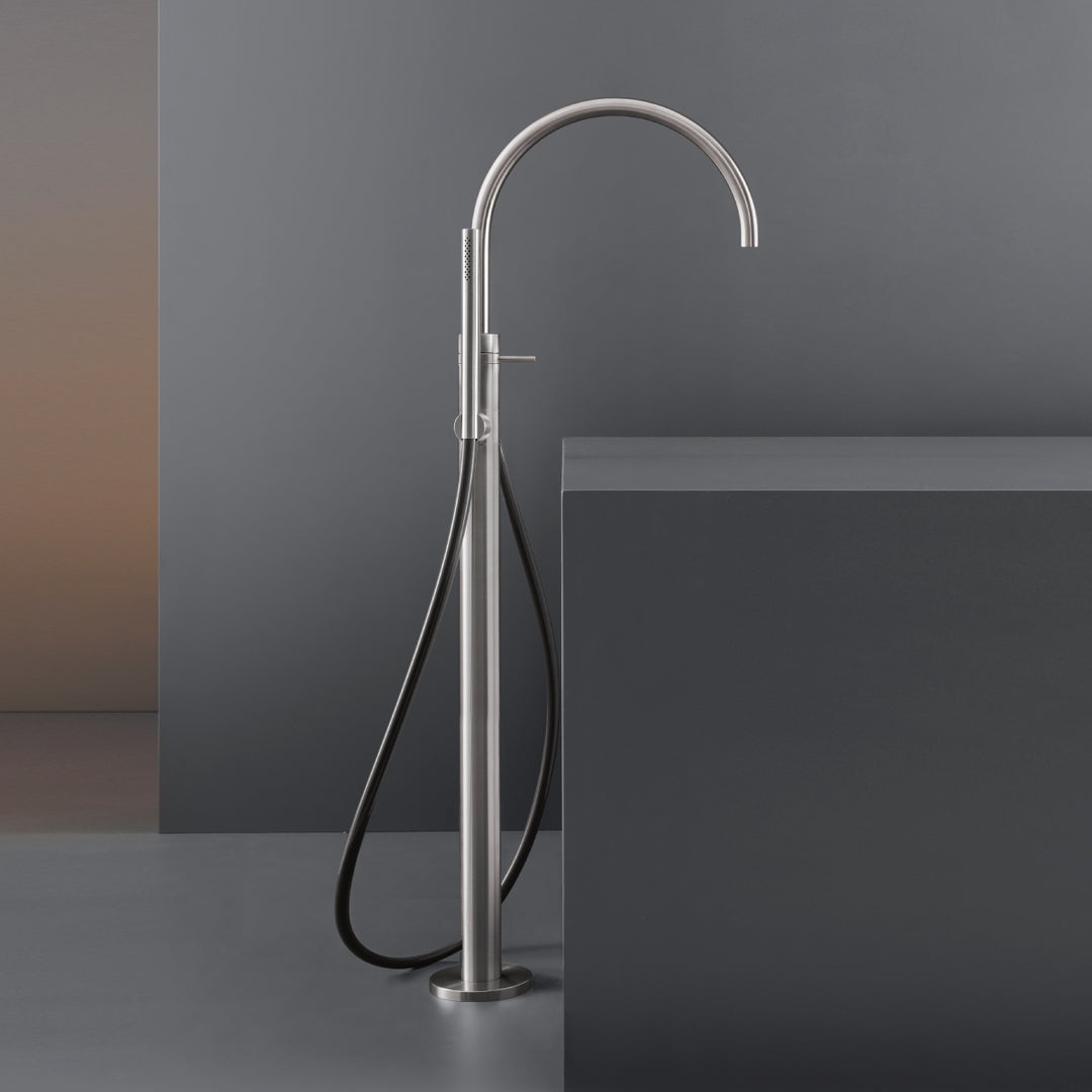 Gradi Taps For Bathtub - Free-standing Mixers GRA24 Bathroom CEA   