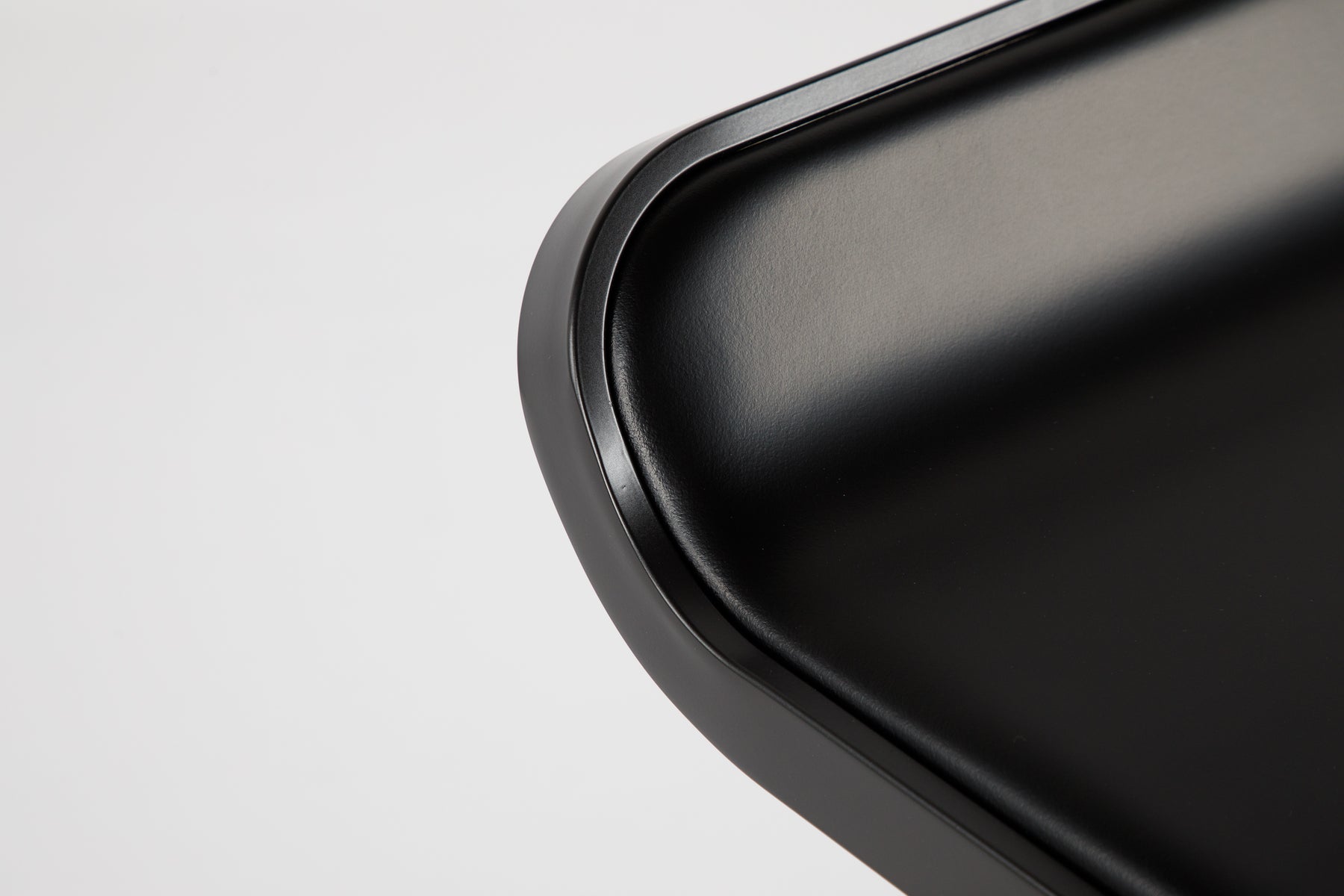 Poop Piston Lem Piston Stool S79 – Italian Luxury Interiors