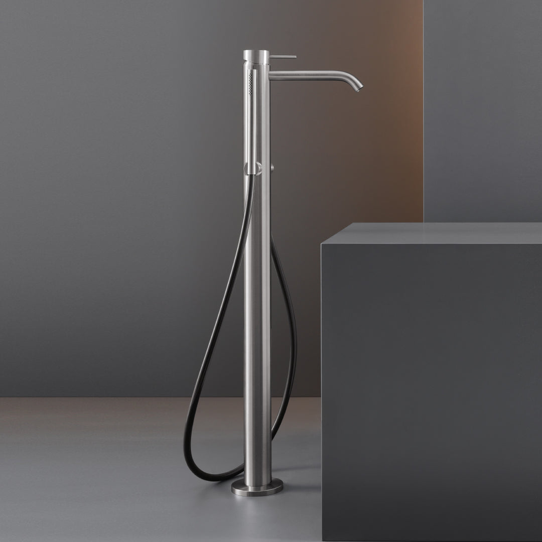 Milo360 Taps For Bathtub - Free-standing Mixers MIL131 Taps CEA   