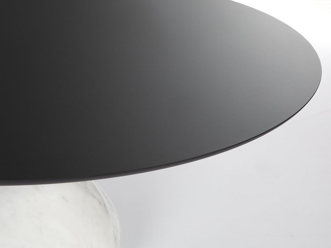 Aqua Round Dining Table Carrare Glossy Table Roche Bobois   