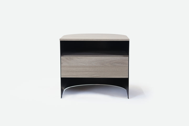 Flexus Nightstand Black Lacquered Nightstands Roche Bobois   