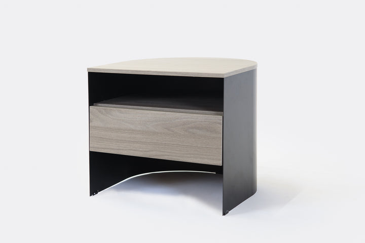 Flexus Nightstand Black Lacquered Nightstands Roche Bobois   