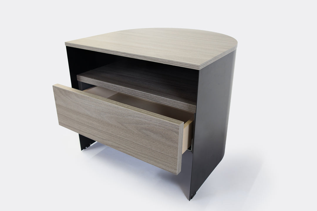 Flexus Nightstand Black Lacquered Nightstands Roche Bobois   