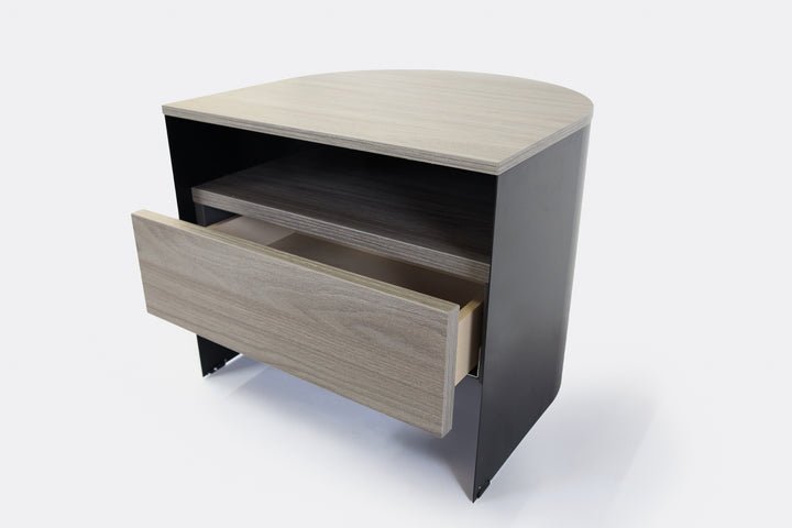 Flexus Nightstand Black Lacquered Nightstands Roche Bobois   