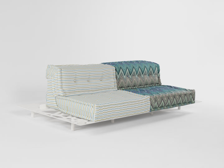 Mah Jong Kew Ikon Outdoor 2.5 Seat Sofa Outdoor Roche Bobois   