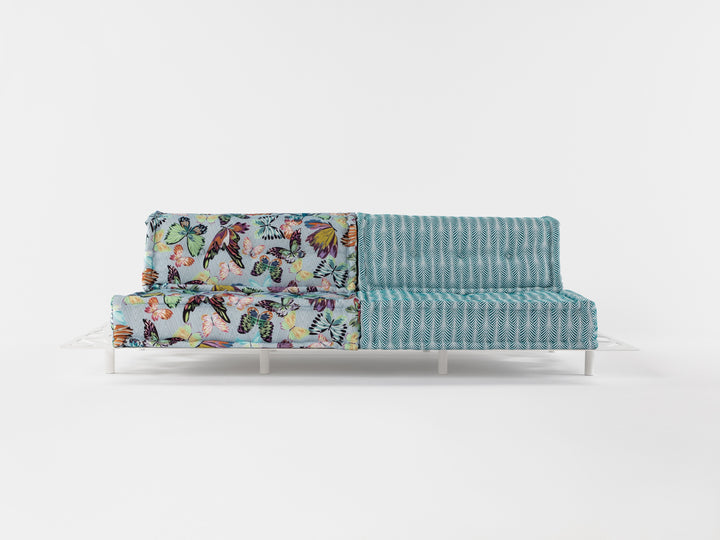 Mah Jong VillaHermosa Ikon Outdoor 2.5 Seat Sofa Outdoor Roche Bobois   