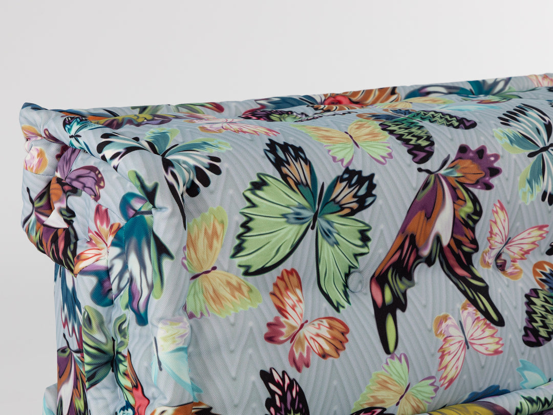 Mah Jong VillaHermosa Ikon Outdoor 2.5 Seat Sofa Outdoor Roche Bobois   