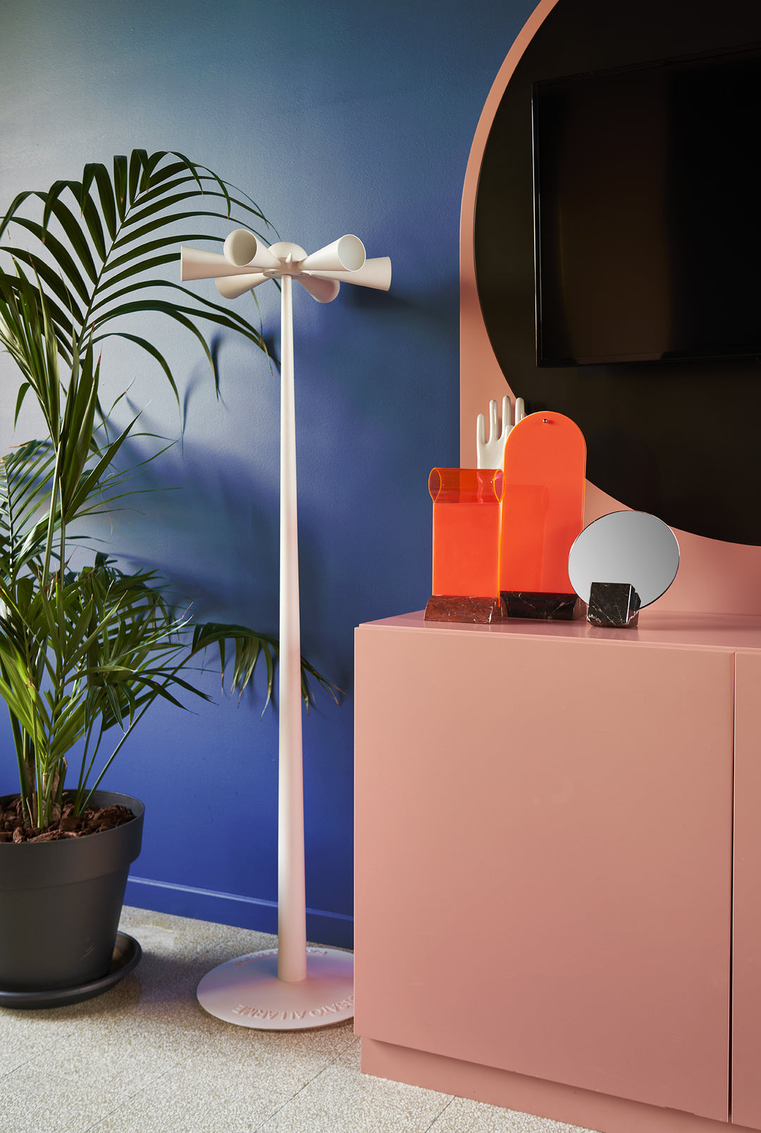 Ofelia Photo Holder Tabletop Poltronova   