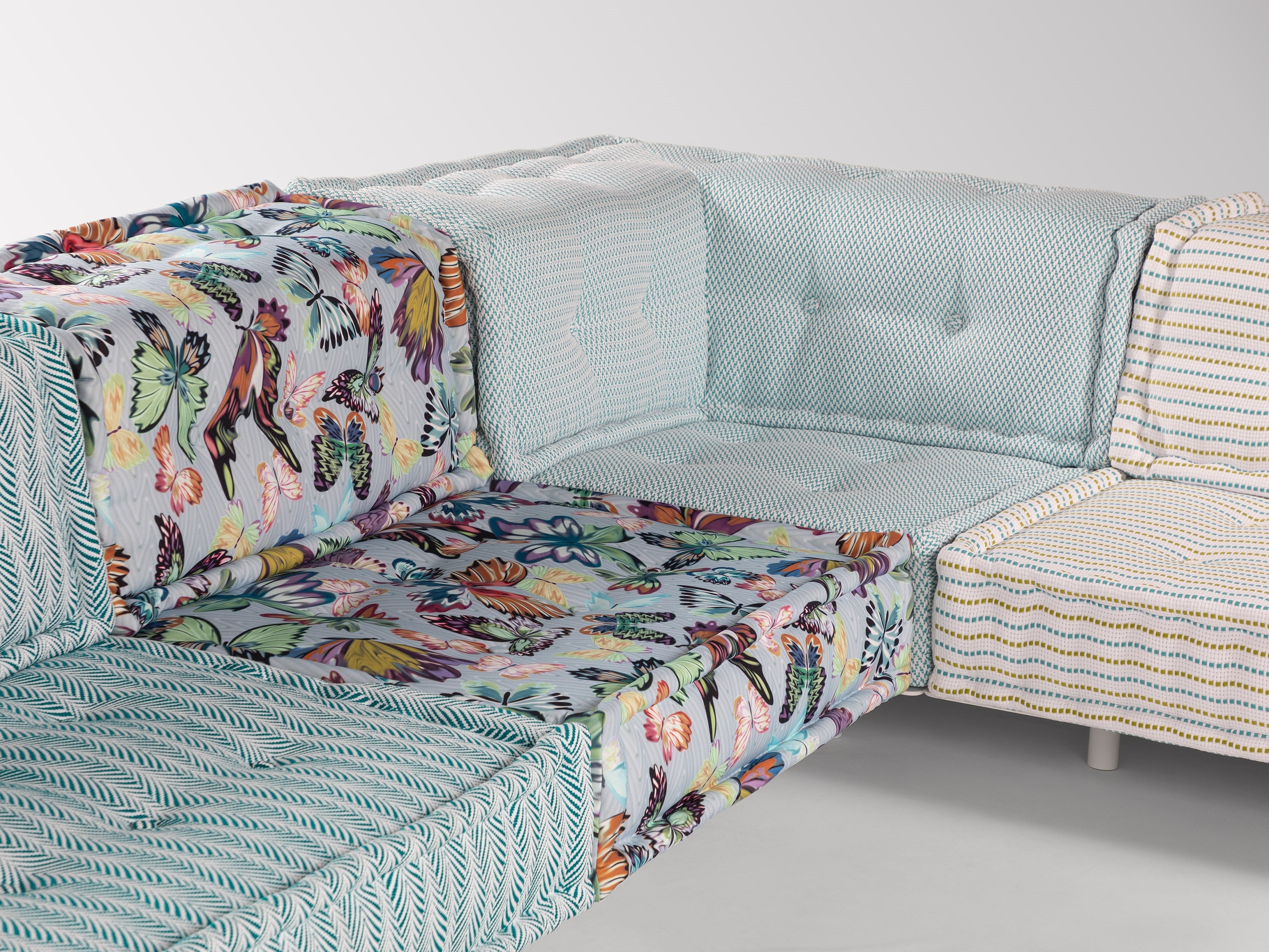 Mah Jong Outdoor Living Set – Italian Luxury Interiors